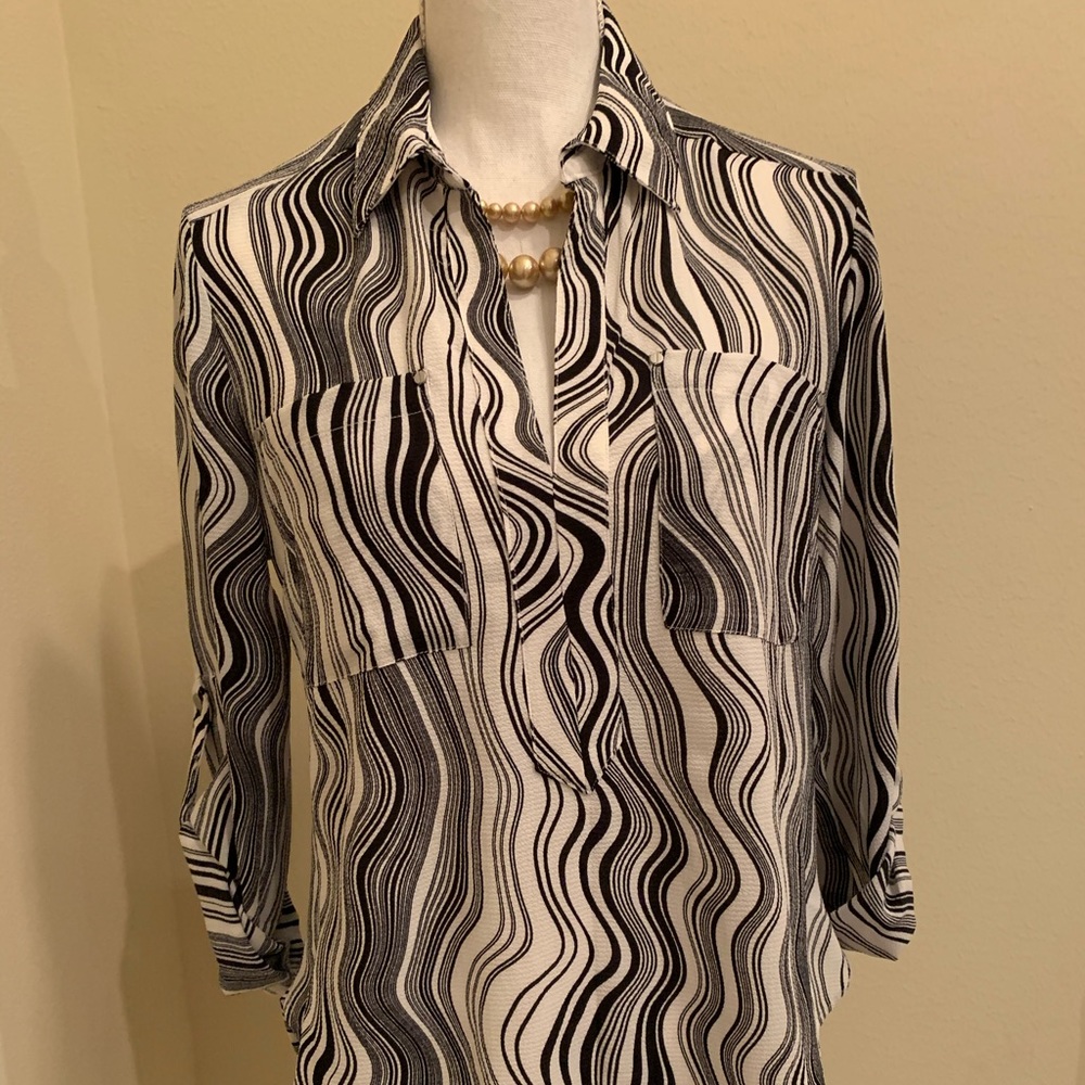 Jones New York White Black Blouse w. Collar S NWT